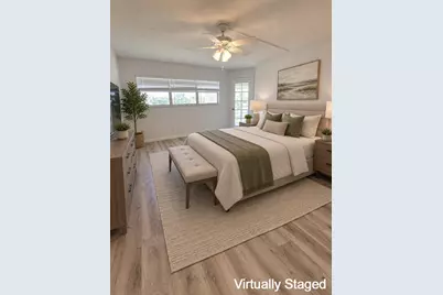 3661 Via Poinciana #407, Lake Worth, FL 33467 - Photo 3