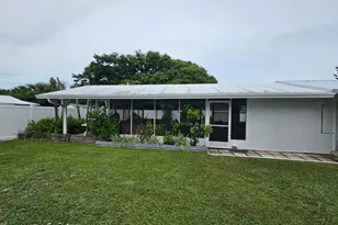 807 Grandview Blvd, Fort Pierce, FL 34982 - Photo 25