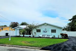 807 Grandview Blvd, Fort Pierce, FL 34982 - Photo 1