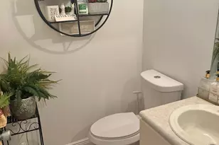 121 Hidden Ct Rd, Hollywood, FL 33023 - Photo 7