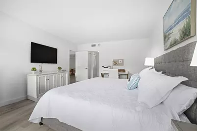 2780 S Ocean Boulevard #309, Palm Beach, FL 33480 - Photo 11
