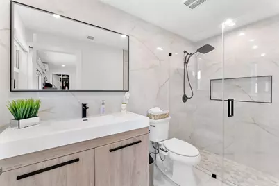 5800 SW 19th Street, Plantation, FL 33317 - Photo 11