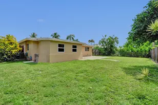500 SE 4th Ct, Pompano Beach, FL 33060 - Photo 9