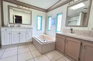 8530 Lidflower Ct, Port Saint Lucie, FL 34952 - Photo 11