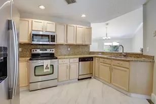 13284 Majestic Pine Ct, Delray Beach, FL 33484 - Photo 3