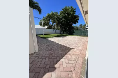 499 W Conference Drive, Boca Raton, FL 33486 - Photo 27