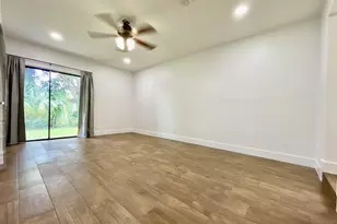 3948 NW 77th Ave, Davie, FL 33024 - Photo 9