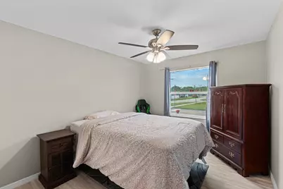 215 SW 8th Street, Boynton Beach, FL 33426 - Photo 21