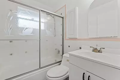 215 SW 8th Street, Boynton Beach, FL 33426 - Photo 25
