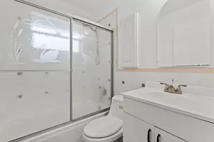 215 SW 8th St, Boynton Beach, FL 33426 - Photo 25