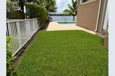 382 NW 120th Drive, Coral Springs, FL 33071 - Photo 15