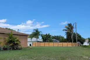 311 SW Virden Ct, Port Saint Lucie, FL 34953 - Photo 3