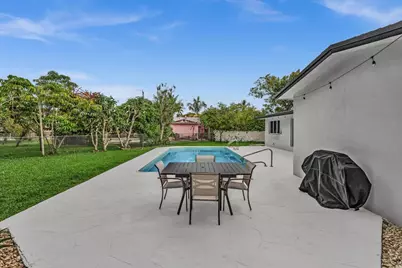 2070 NW 78th Avenue, Sunrise, FL 33322 - Photo 37