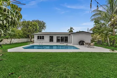 2070 NW 78th Avenue, Sunrise, FL 33322 - Photo 35
