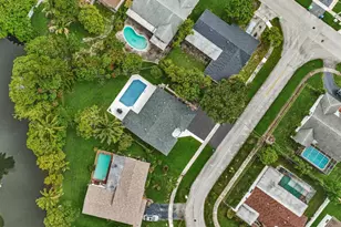 2070 NW 78th Ave, Sunrise, FL 33322 - Photo 43