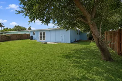 328 Ponte Vedra Road, Palm Springs, FL 33461 - Photo 33