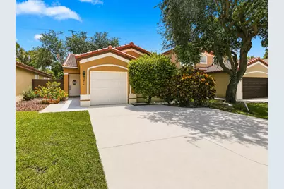 4344 NW 1st Street, Deerfield Beach, FL 33442 - Photo 1