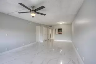 303 Racquet Club Rd, Weston, FL 33326 - Photo 9
