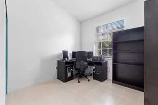 5385 NW 124th Way, Coral Springs, FL 33076 - Photo 9