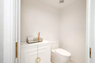 100 SE 5th Ave, Boca Raton, FL 33432 - Photo 31