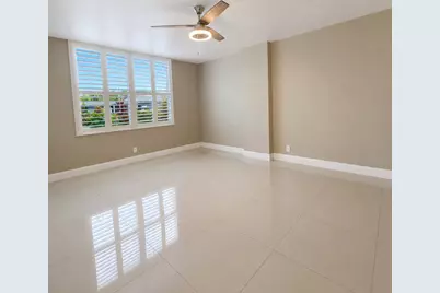 117 Royal Park Drive #1H, Oakland Park, FL 33309 - Photo 9