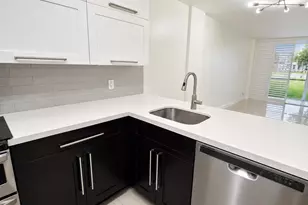 117 Royal Pk Dr, Oakland Park, FL 33309 - Photo 1