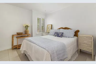 155 Peruvian Avenue #Back Cottage, Palm Beach, FL 33480 - Photo 5