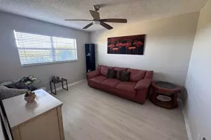 300 NE 26th Ave, Boynton Beach, FL 33435 - Photo 11