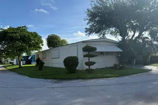 1817 Dolphin Pl, Deerfield Beach, FL 33442 - Photo 1