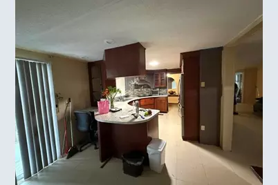 1817 Dolphin Place, Deerfield Beach, FL 33442 - Photo 13