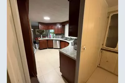1817 Dolphin Place, Deerfield Beach, FL 33442 - Photo 11