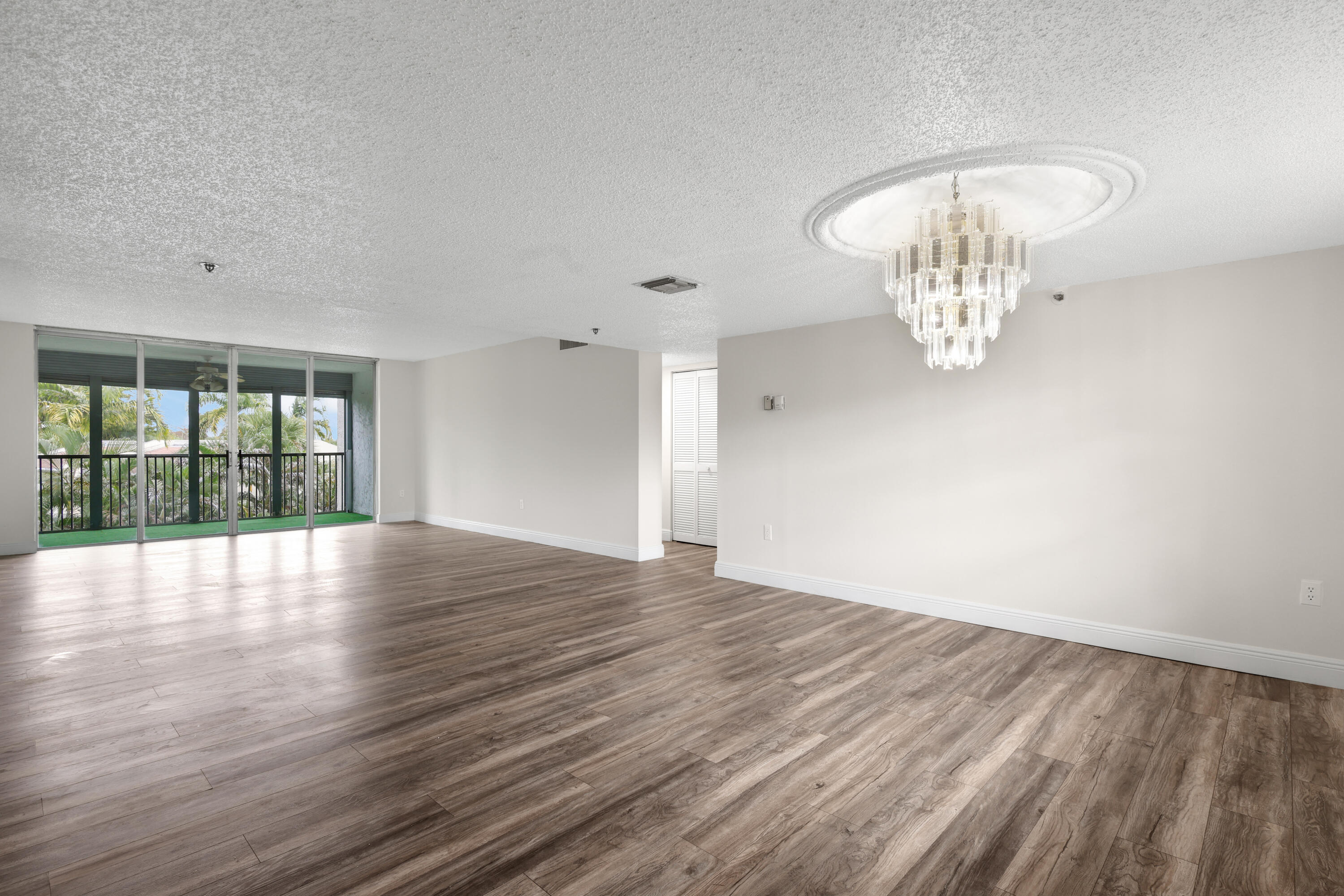 3940 Inverrary Blvd #404-A - 3940 Inverrary Blvd #404-A, Lauderhill, FL 33319 Luxury Property | Jose Angel Pina