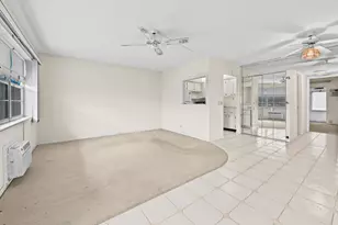 411 Durham, Deerfield Beach, FL 33442 - Photo 3