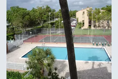 7300 Lake Cir Drive #202, Margate, FL 33063 - Photo 17