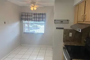 7300 Lake Cir Dr, Margate, FL 33063 - Photo 3