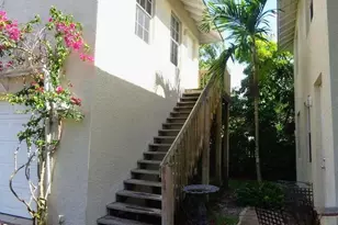516 NW North River Dr, Stuart, FL 34994 - Photo 1