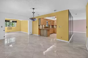 999 NW 23rd Ln, Delray Beach, FL 33445 - Photo 21