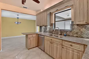 999 NW 23rd Ln, Delray Beach, FL 33445 - Photo 17