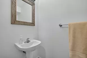 9899 Kamena Cir, Boynton Beach, FL 33436 - Photo 5