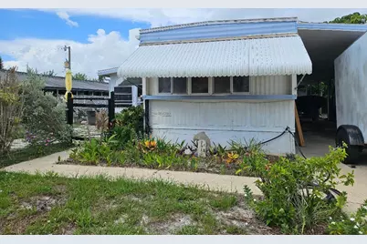 7942 SE Skylark Avenue, Hobe Sound, FL 33455 - Photo 1