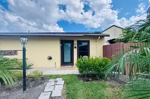 4918 Alder Dr, West Palm Beach, FL 33417 - Photo 11