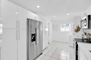 9473 SW 51st St, Cooper City, FL 33328 - Photo 11