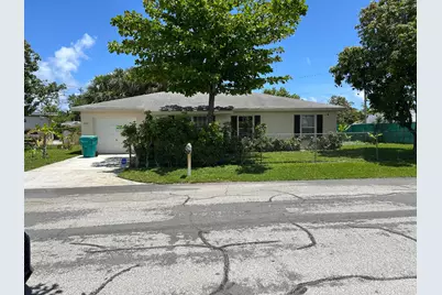 806 NW 1st Street, Boynton Beach, FL 33435 - Photo 3