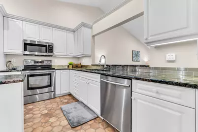 7943 Lake Sands Drive, Delray Beach, FL 33446 - Photo 7