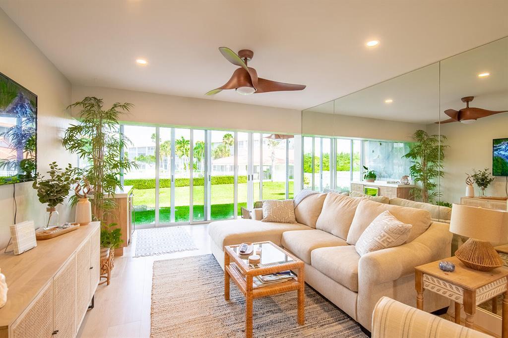 101 NE 19th Ave #Unit 126 - 101 NE 19th Ave #Unit 126, Deerfield Beach, FL 33441 Luxury Property | Jose Angel Pina