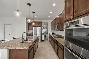 11316 SW Barton Way, Port Saint Lucie, FL 34987 - Photo 9