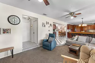 1726 Treehaven Ct, Wellington, FL 33414 - Photo 15