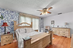 1726 Treehaven Ct, Wellington, FL 33414 - Photo 17