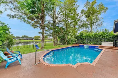 1726 Treehaven Court, Wellington, FL 33414 - Photo 3