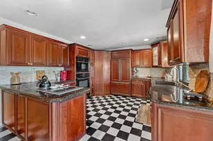 1726 Treehaven Ct, Wellington, FL 33414 - Photo 5